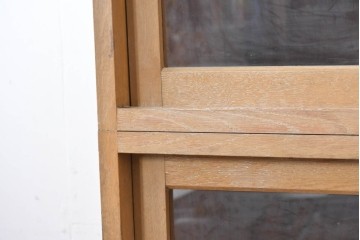 和製ヴィンテージ　昭和レトロ　収納力を備えた重ねガラス戸棚　(R-089606)