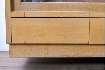 和製ヴィンテージ　昭和レトロ　収納力を備えた重ねガラス戸棚　(R-089606)