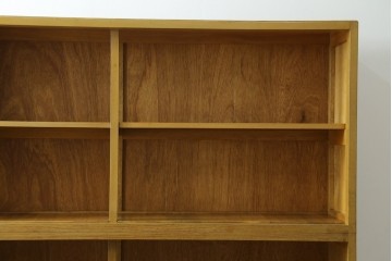 和製ヴィンテージ　昭和レトロ　収納力を備えた重ねガラス戸棚　(R-089606)