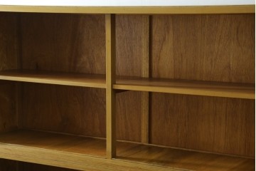 和製ヴィンテージ　昭和レトロ　収納力を備えた重ねガラス戸棚　(R-089606)