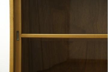 和製ヴィンテージ　昭和レトロ　収納力を備えた重ねガラス戸棚　(R-089606)