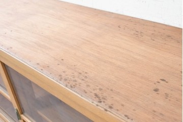 《台輪取り付け加工費込み》　和製ヴィンテージ　昭和レトロ　シンプルなデザインのサイドボード　(R-089607)