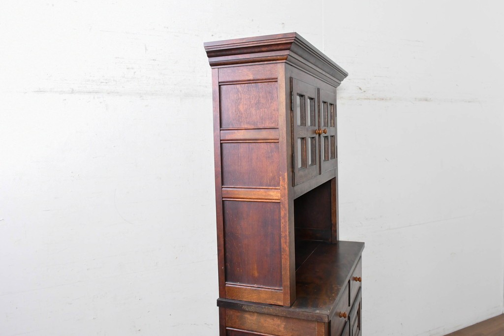 中古　美品　希少な絶版品　松本民芸家具　重厚なE型食器棚　(R-089612)