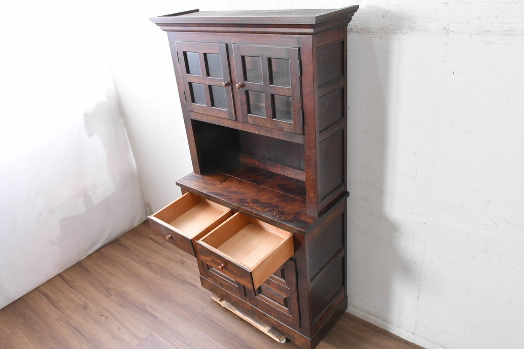 中古　美品　希少な絶版品　松本民芸家具　重厚なE型食器棚　(R-089612)