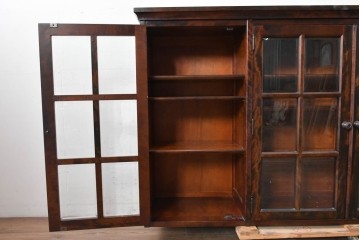 《台輪取り付け加工費込み》　中古　希少な廃番品　北海道民芸家具　格子ガラス扉のサイドボード　(R-089613)