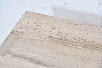 《天板取り付け加工費込み》　中古　国産職人手作り　並厚　端正な木肌に金色の金具が品よく映える総桐箪笥　(R-089619)