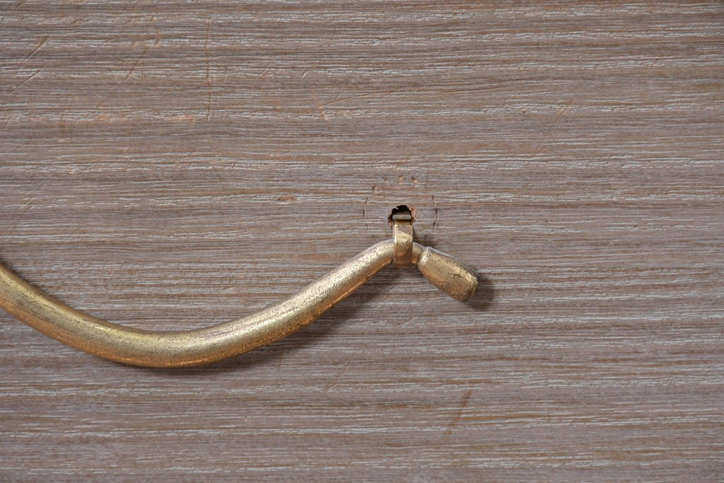 《天板取り付け加工費込み》　中古　国産職人手作り　並厚　大小6杯の引き出しを備えた総桐箪笥　(R-089628)