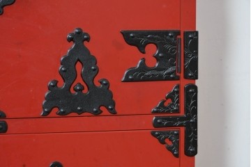 中古　岩谷堂箪笥　943清衡2号　鮮やかな朱塗りの整理タンス　定価約120万円　(R-089629)