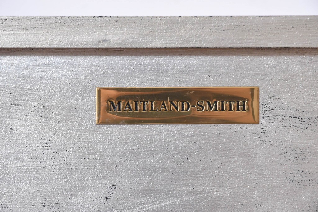 中古　MAITLAND SMITH(メートランドスミス)　シルバーとゴールドの装飾が優雅なコンソールテーブル　(R-089632)