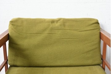 和製ヴィンテージ　国産　チーク材　北欧デザインの1人掛けソファ　(R-089634)