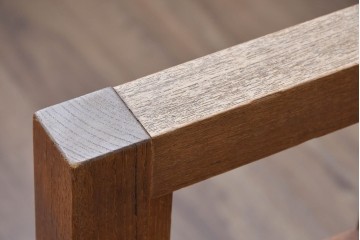 和製ヴィンテージ　国産　チーク材　北欧デザインの1人掛けソファ　(R-089634)
