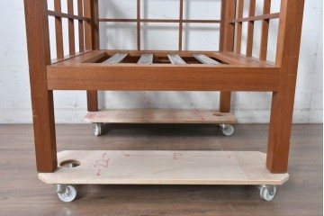 和製ヴィンテージ　国産　チーク材　北欧デザインの1人掛けソファ　(R-089634)