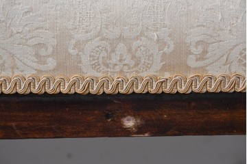 イギリスアンティーク　ターニングレッグが上品なロングスツール　(R-089635)