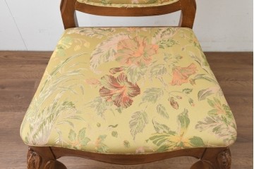 中古　アメリカ　美品　高級輸入家具　オーク材　花柄ファブリックと彫刻が優美なダイニングチェア4脚セット　(R-089638)