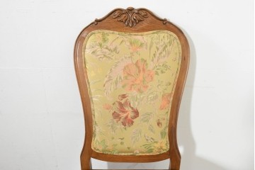 中古　アメリカ　美品　高級輸入家具　オーク材　花柄ファブリックと彫刻が優美なダイニングチェア4脚セット　(R-089638)