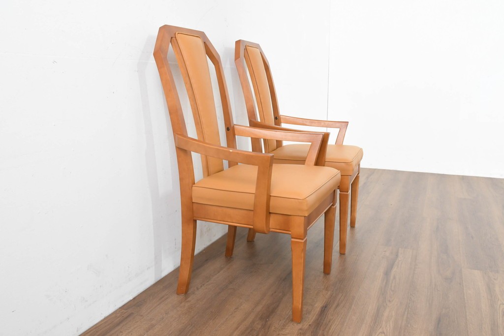 中古　美品　maruni(マルニ木工)　地中海シリーズ　ニースチェア　フェイクレザーのダイニングチェア2脚セット　定価(2脚合計)約18万円　(R-089640)