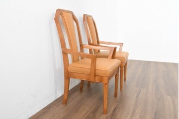中古　美品　maruni(マルニ木工)　地中海シリーズ　ニースチェア　フェイクレザーのダイニングチェア2脚セット　定価(2脚合計)約18万円　(R-089640)