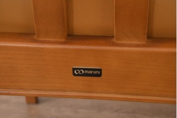中古　美品　maruni(マルニ木工)　地中海シリーズ　ニースチェア　フェイクレザーのダイニングチェア2脚セット　定価(2脚合計)約18万円　(R-089640)