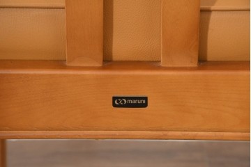 中古　美品　maruni(マルニ木工)　地中海シリーズ　ニースチェア　フェイクレザーのダイニングチェア2脚セット　定価(2脚合計)約18万円　(R-089640)