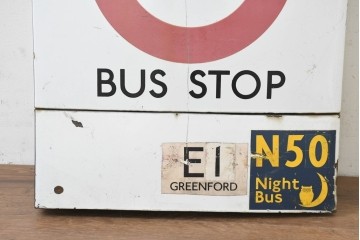 イギリスヴィンテージ　ロンドン交通局　プレーン・ラウンデル(Roundel)　BUS STOP(バスストップ)　バス停の看板　(R-089650)