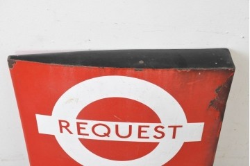 イギリスヴィンテージ　ロンドン交通局　ラウンデル(Roundel)　REQUEST BUS STOP(リクエスト・バスストップ)　バス停の看板　(R-089651)