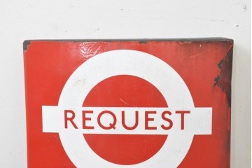 イギリスヴィンテージ　ロンドン交通局　ラウンデル(Roundel)　REQUEST BUS STOP(リクエスト・バスストップ)　バス停の看板　(R-089651)
