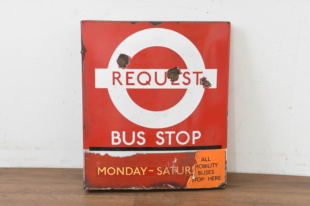 イギリスヴィンテージ　ロンドン交通局　ラウンデル(Roundel)　REQUEST BUS STOP(リクエスト・バスストップ)　バス停の看板　(R-089651)