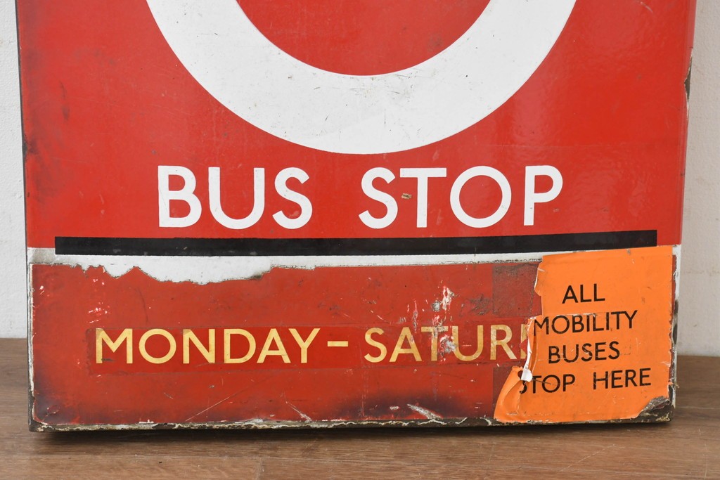 イギリスヴィンテージ　ロンドン交通局　ラウンデル(Roundel)　REQUEST BUS STOP(リクエスト・バスストップ)　バス停の看板　(R-089651)