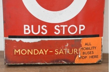 イギリスヴィンテージ　ロンドン交通局　ラウンデル(Roundel)　REQUEST BUS STOP(リクエスト・バスストップ)　バス停の看板　(R-089651)