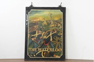 イギリスヴィンテージ　THE WATERLOO(ザ・ワーテルロー)　ワーテルローの戦いを描いた両面手書きの吊り看板　(R-089654)