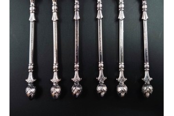 ドイツ　クリストフ・ウィドマン(CHRISTOPH WIDMANN)　W90　シルバープレート(銀メッキ)　繊細な装飾が魅力のカトラリーなど20点セット　外箱付き　(R-089656)