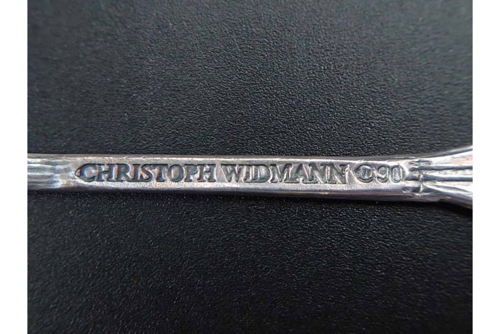 ドイツ　クリストフ・ウィドマン(CHRISTOPH WIDMANN)　W90　シルバープレート(銀メッキ)　繊細な装飾が魅力のカトラリーなど20点セット　外箱付き　(R-089656)