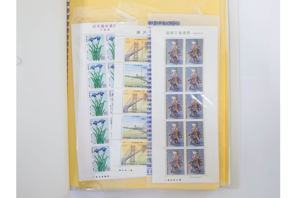 日本切手　多彩な図柄の未使用切手シート&バラまとめてセット　額面381,190円　切手帳付き　(R-089661)