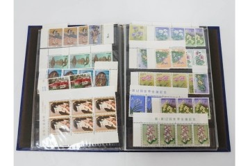 日本切手　多彩な図柄の未使用切手シート&バラまとめてセット　額面381,190円　切手帳付き　(R-089661)