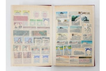 日本切手　多彩な図柄の未使用切手シート&バラまとめてセット　額面381,190円　切手帳付き　(R-089661)