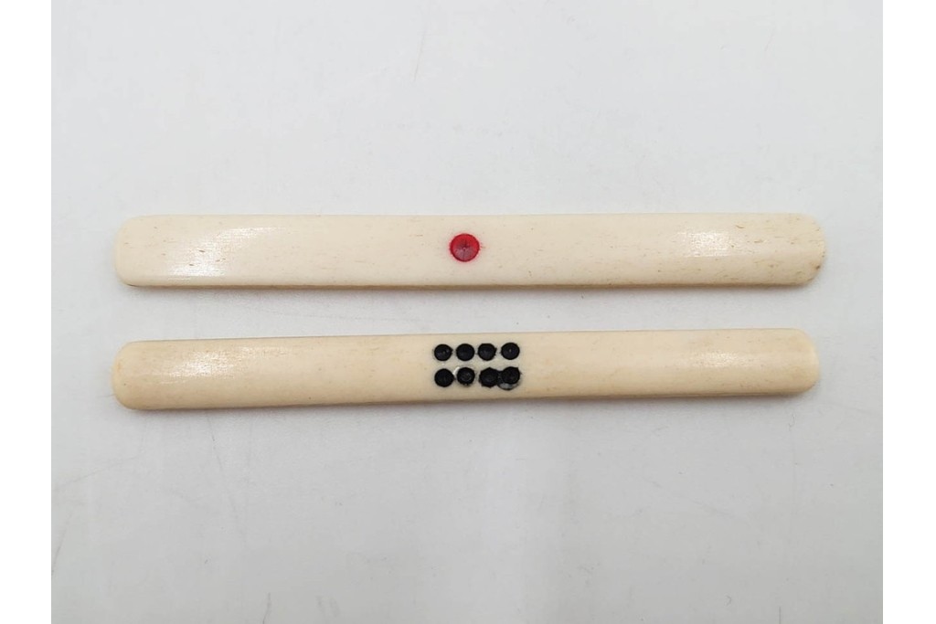 戦前　背竹牌(骨牌)　麻雀牌・点棒・サイコロのセット　収納箱付き　(R-089665)