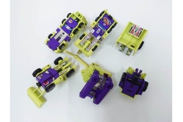 当時物　タカラ　トランスフォーマー(C-114)・ミニカーなどのおもちゃまとめてセット　外箱付き　(R-089666)