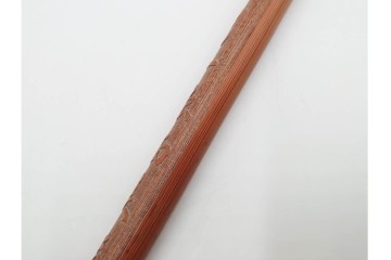 竹材　漢詩彫刻が施された香筒　在銘　共箱付き　(R-089668)