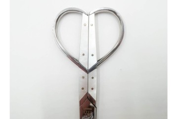 ドイツ　Solingen(ゾーリンゲン)　 ZWILLING J.A. HENCKELS(ツヴィリング J.A. ヘンケルス) 　マザーパールをあしらったスリードール鋏　外箱付き　(R-089669)