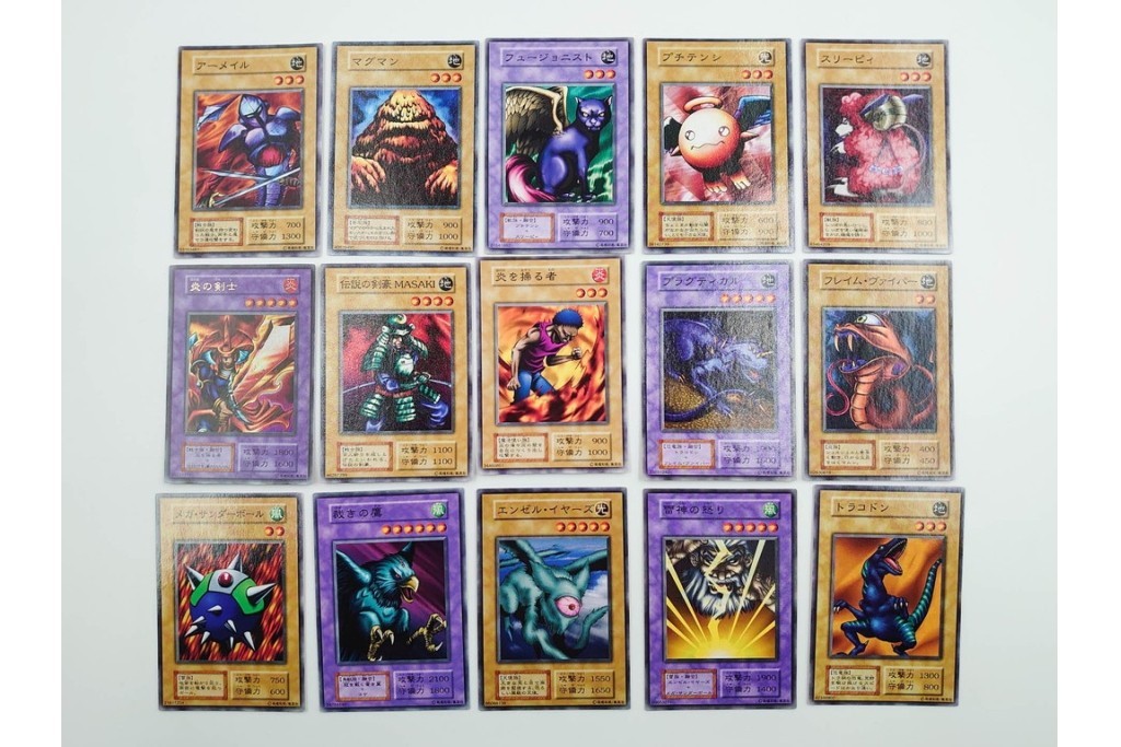 KONAMI(コナミ)　遊戯王　初期　スターターボックス&デュエルモンスターズEX　カードまとめてセット　青眼の白龍、エルフの剣士、ブラック・マジシャンなど　(R-089671)