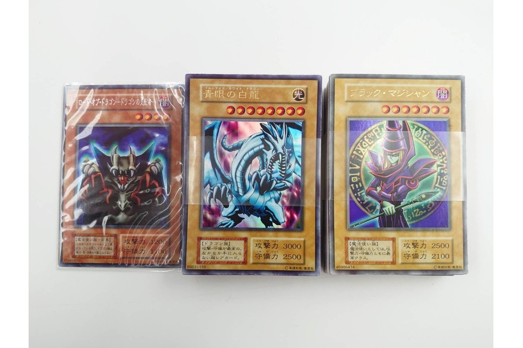 KONAMI(コナミ)　遊戯王　初期　スターターボックス&デュエルモンスターズEX　カードまとめてセット　青眼の白龍、エルフの剣士、ブラック・マジシャンなど　(R-089671)