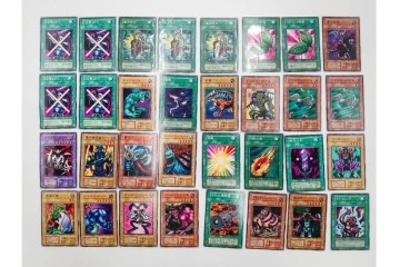 KONAMI(コナミ)　遊戯王　初期　スターターボックス&デュエルモンスターズEX　カードまとめてセット　青眼の白龍、エルフの剣士、ブラック・マジシャンなど　(R-089671)