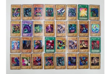 KONAMI(コナミ)　遊戯王　初期　スターターボックス&デュエルモンスターズEX　カードまとめてセット　青眼の白龍、エルフの剣士、ブラック・マジシャンなど　(R-089671)