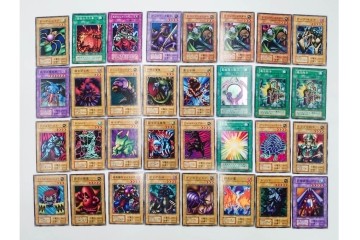 KONAMI(コナミ)　遊戯王　初期　スターターボックス&デュエルモンスターズEX　カードまとめてセット　青眼の白龍、エルフの剣士、ブラック・マジシャンなど　(R-089671)