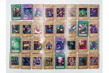 KONAMI(コナミ)　遊戯王　初期　スターターボックス&デュエルモンスターズEX　カードまとめてセット　青眼の白龍、エルフの剣士、ブラック・マジシャンなど　(R-089671)