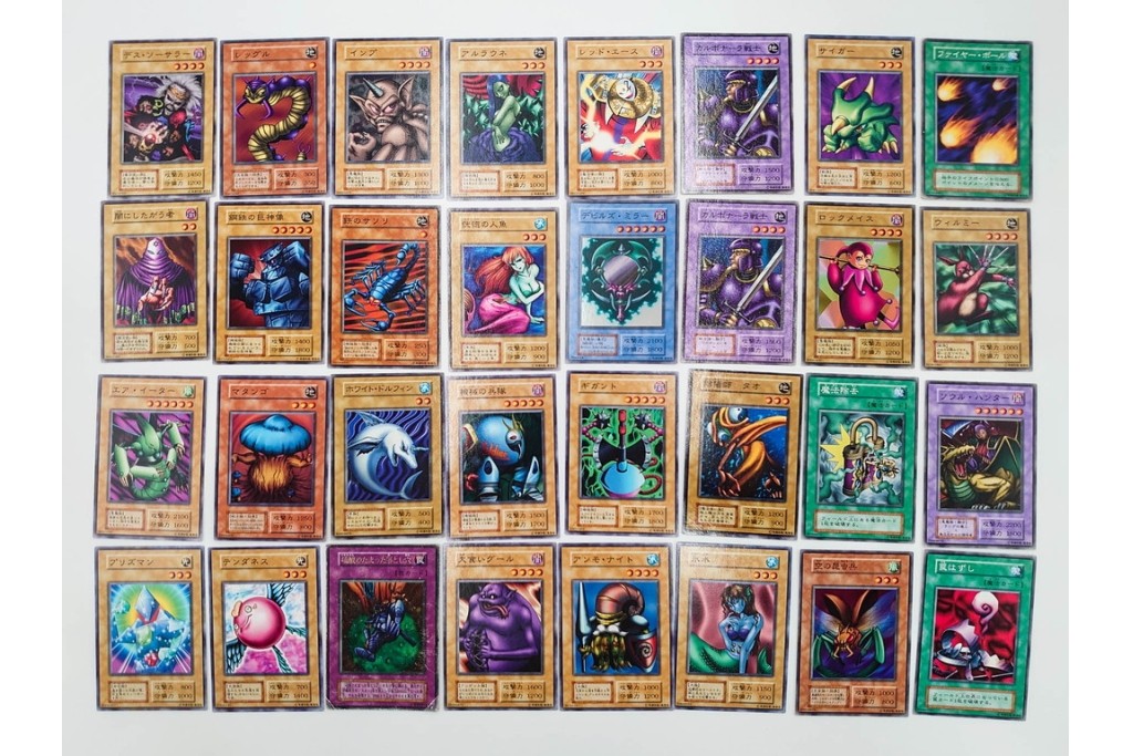 KONAMI(コナミ)　遊戯王　初期　スターターボックス&デュエルモンスターズEX　カードまとめてセット　青眼の白龍、エルフの剣士、ブラック・マジシャンなど　(R-089671)