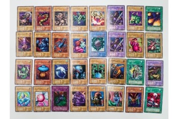 KONAMI(コナミ)　遊戯王　初期　スターターボックス&デュエルモンスターズEX　カードまとめてセット　青眼の白龍、エルフの剣士、ブラック・マジシャンなど　(R-089671)