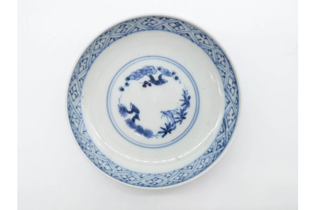 江戸期　古伊万里　染付　花唐草文と松竹梅文が上品な蓋付き茶碗　(R-089675)