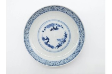 江戸期　古伊万里　染付　花唐草文と松竹梅文が上品な蓋付き茶碗　(R-089675)