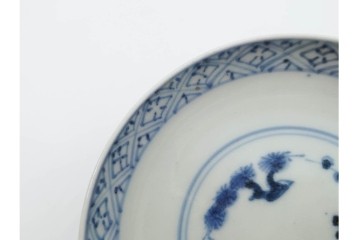 江戸期　古伊万里　染付　花唐草文と松竹梅文が上品な蓋付き茶碗　(R-089675)
